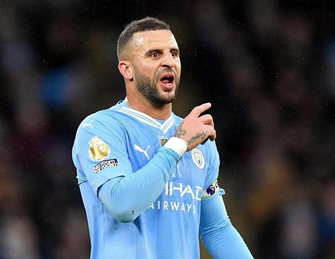 山东U20主帅韩鹏：跟球迷说声抱歉；前场没人，确实是尽力了（山东U20主帅韩鹏向球迷致歉：前场人手短缺，已尽全力）