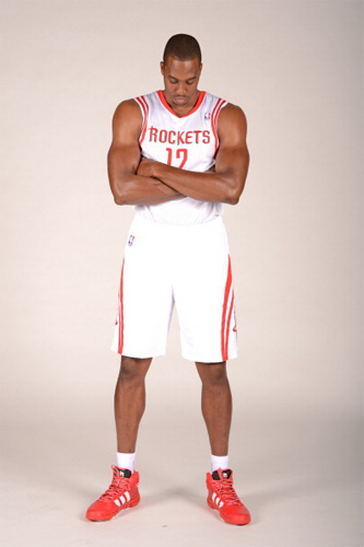 利物浦欧冠客场取分战平切尔西（欧冠客场争分，利物浦战平切尔西）