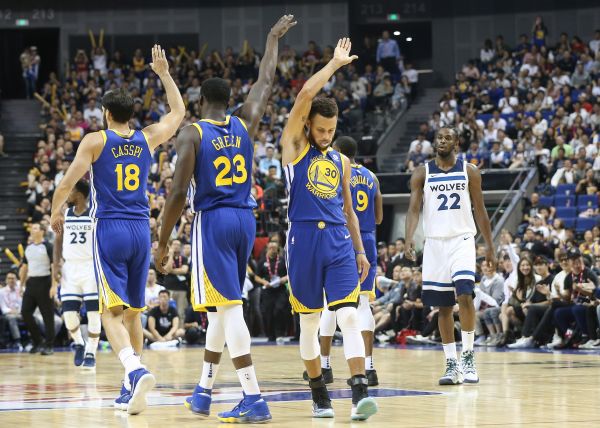 亚马尔：外界一直在说我的腹股沟痛和心情不好，那些全是假的（亚马尔否认：外界传言我腹股沟疼痛、情绪低落皆不属实）