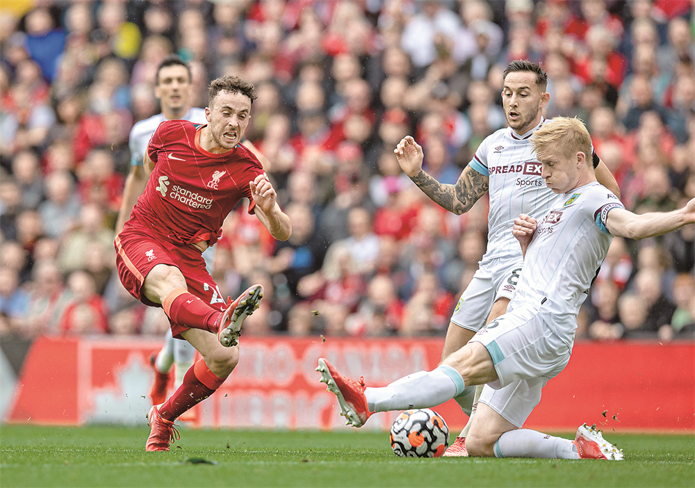 世体：皇马想让阿隆索带队踢西超杯，这个计划已酝酿许久（世体：皇马拟由阿隆索执掌球队征战西超杯，此方案已筹划多时）