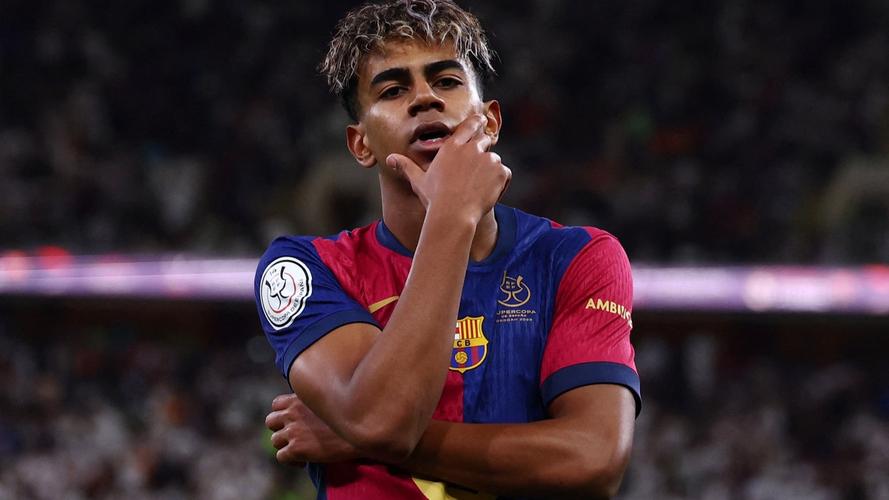 都体：阿切尔比、德弗赖和达米安将在赛季末合同到期后离队（都体：阿切尔比、德弗赖、达米安合同将于赛季末到期，三人届时离队）