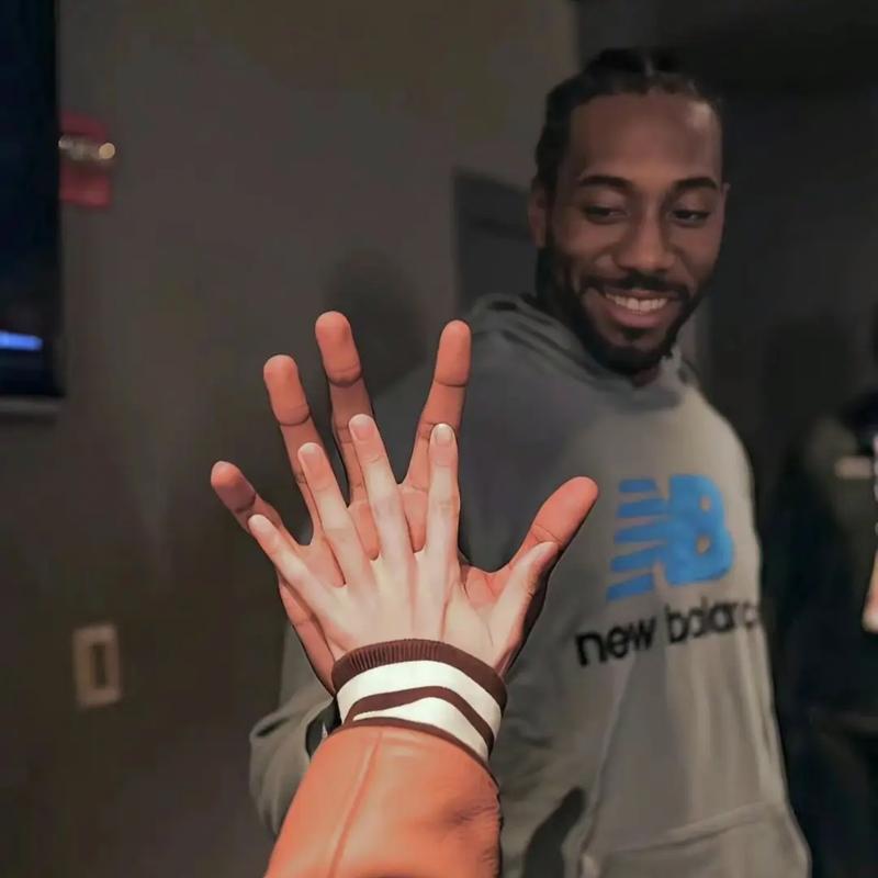 里奇：每场比赛都会有判罚争议，但评判这个不是我们该做的事（里奇：判罚争议难免，但不该由我们评判）