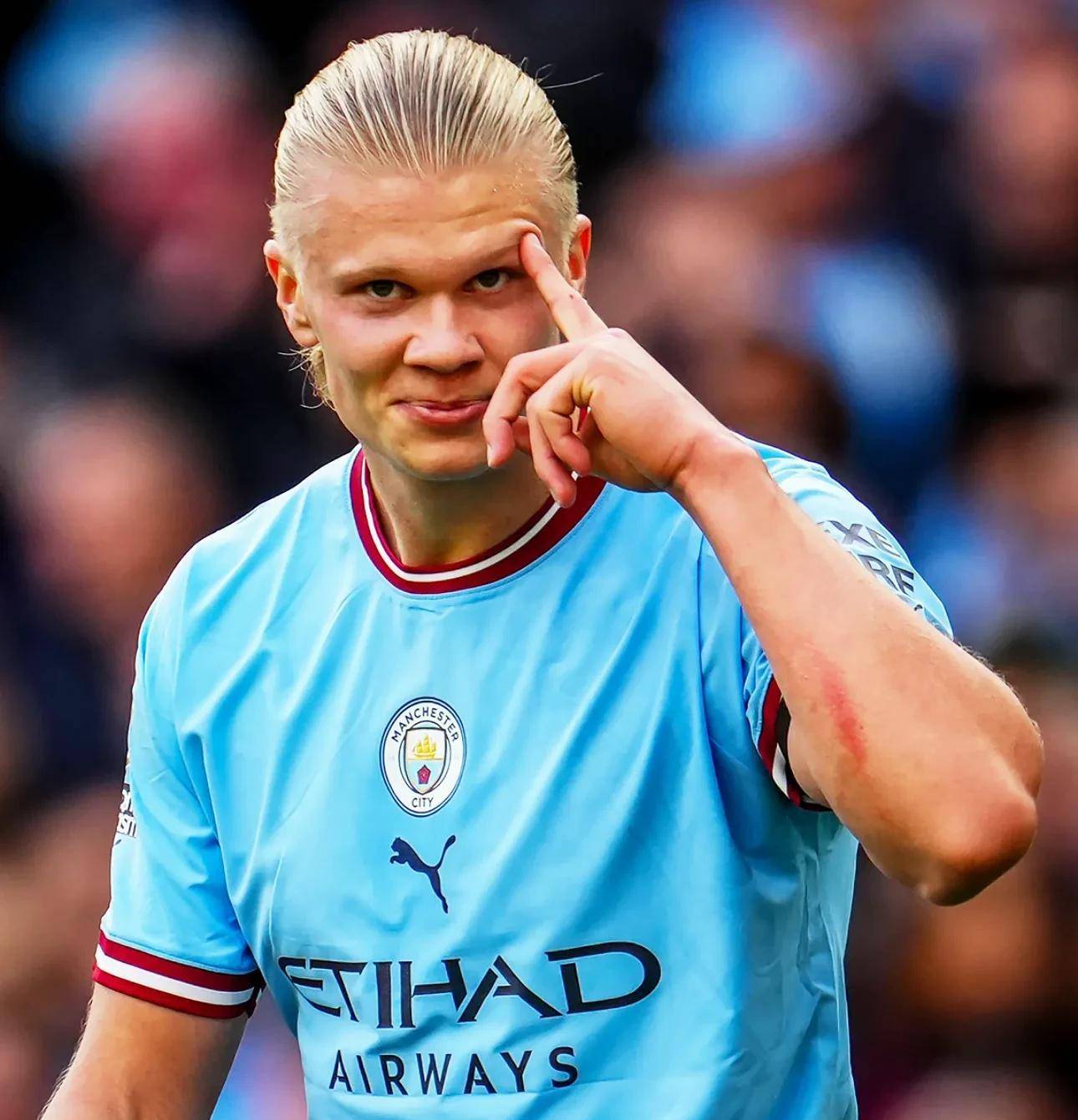 阿圭罗：阿根廷能赢2026世界杯；梅西是巴萨队史最重要的球员（阿圭罗：阿根廷有望夺得2026世界杯，梅西是巴萨队史最关键人物）